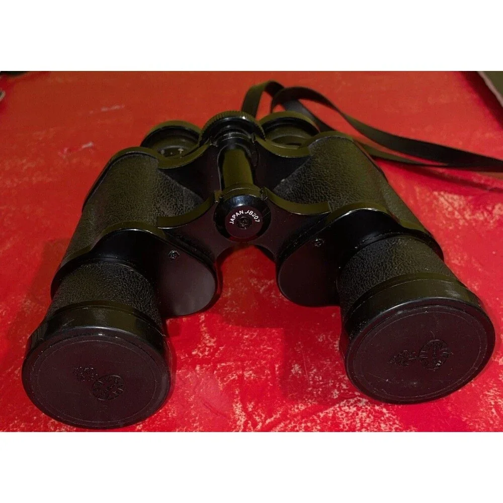 vintage Tasco Model 304 7x35 binoculars made in Japan. (with Covers & Case )